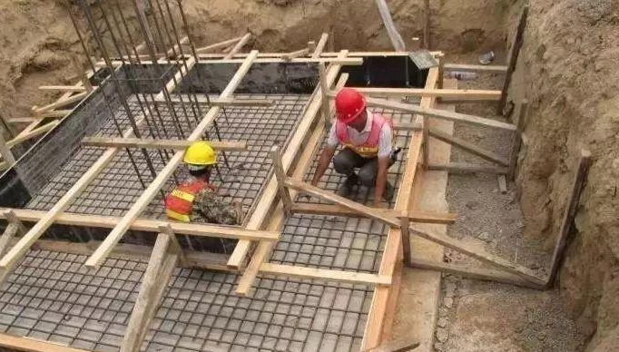 建筑模板用于什么_建筑模板怎么用_建筑模板的选择和使用